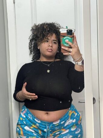 24hrsofzi Голе фотографије OnlyFans 3