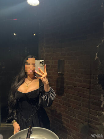 a.amina Голе фотографије OnlyFans 12