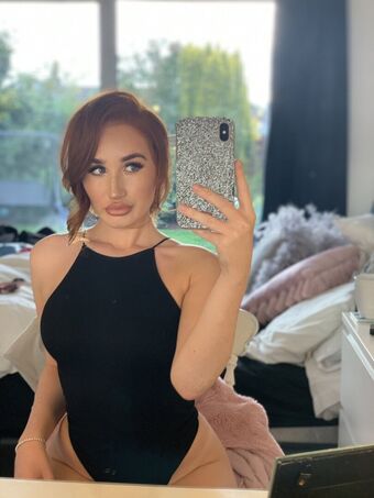 absondabs Голе фотографије OnlyFans 14