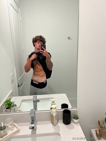 aceakers Голе фотографије OnlyFans 59