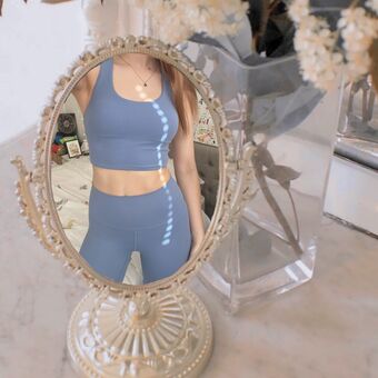 Adele Cooper Голе фотографије OnlyFans 17