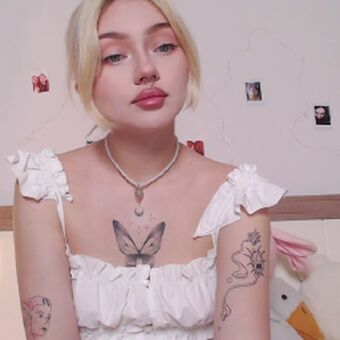 adelewilson__ Голе фотографије OnlyFans 17
