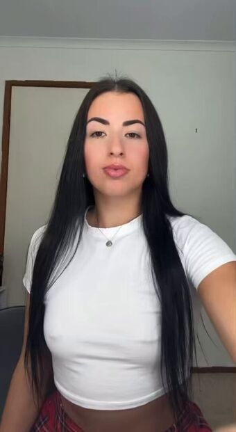 ADior Голе фотографије OnlyFans 9