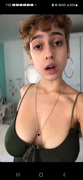 Admchi Голе фотографије OnlyFans 9