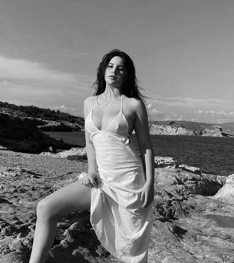 Adrialoo Голе фотографије OnlyFans 33