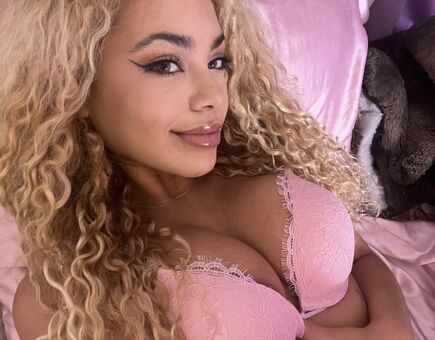 adrianarios00 Голе фотографије OnlyFans 11