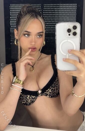 Adriianaasz Голе фотографије OnlyFans 97