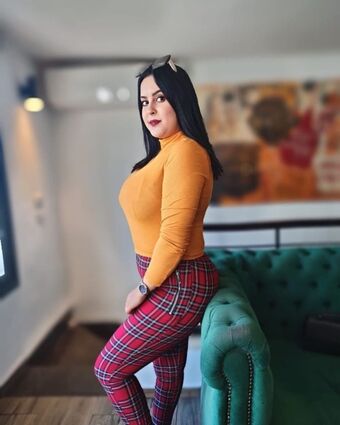 Ahlem Голе фотографије OnlyFans 25