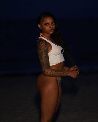 aintchukash Голе фотографије OnlyFans 18