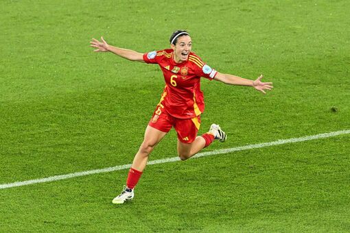 Aitana Bonmatí Голе фотографије OnlyFans 81