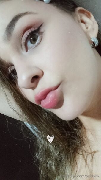 akissey Голе фотографије OnlyFans 9
