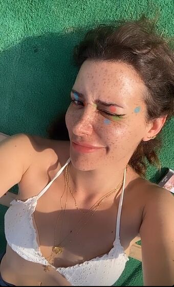 Algı Eke Голе фотографије OnlyFans 19