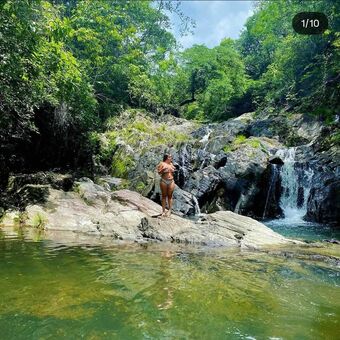 Alice Ajala Moreira Голе фотографије OnlyFans 8