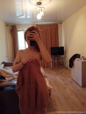 alicespace Голе фотографије OnlyFans 13