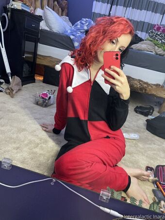 Alieninara Голе фотографије OnlyFans 15