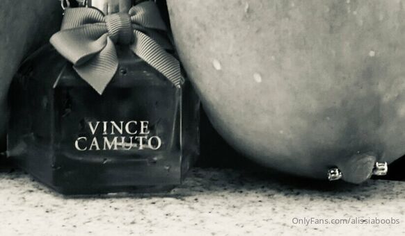 alissiaboobs