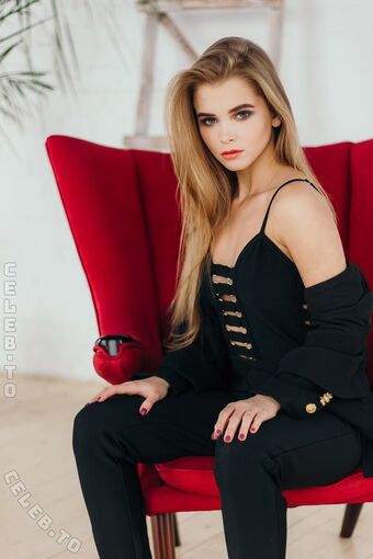 Alla Bruletova Голе фотографије OnlyFans 672