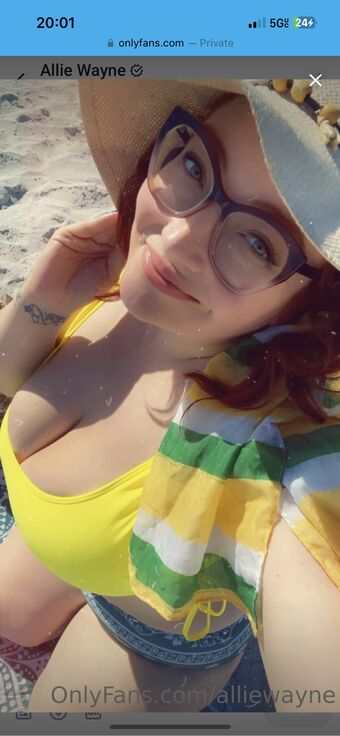 alliewayne Голе фотографије OnlyFans 14