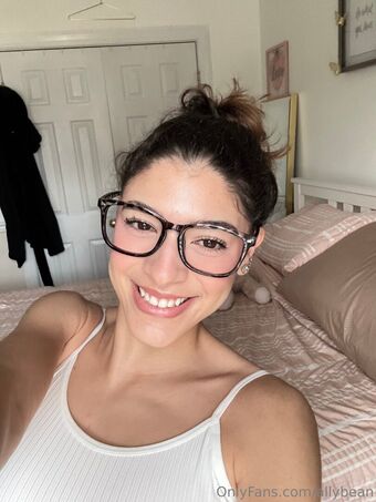 allybean Голе фотографије OnlyFans 15
