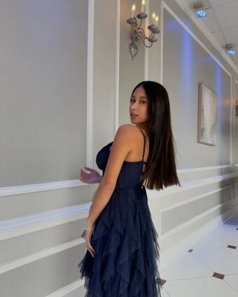 allyn Голе фотографије OnlyFans 14