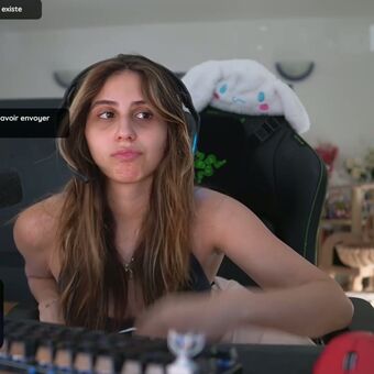 Aloonea Голе фотографије OnlyFans 42