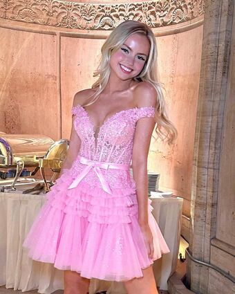 Alta Sweet Tabar Голе фотографије OnlyFans 2