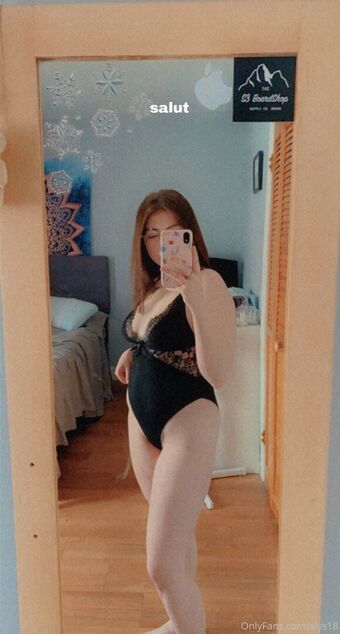 alys18 Голе фотографије OnlyFans 4