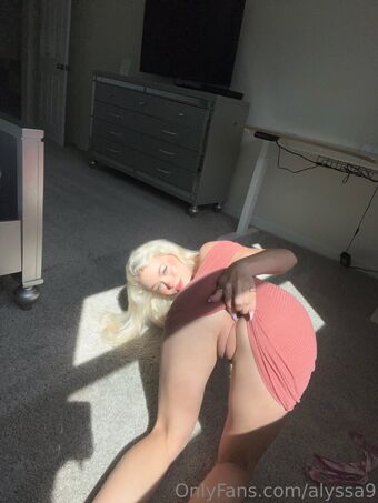 Alyssa Devyn Голе фотографије OnlyFans 225