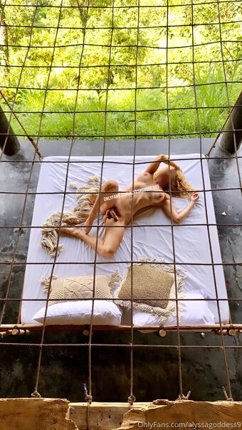 alyssagoddess9 Голе фотографије OnlyFans 20