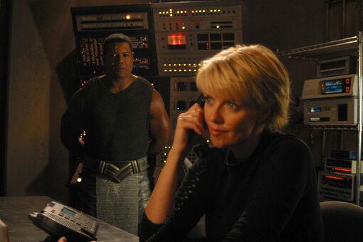Amanda Tapping Голе фотографије OnlyFans 43