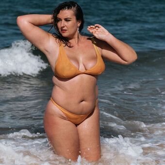 Amber Dawn