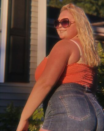 Amberly Голе фотографије OnlyFans 12