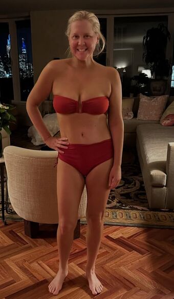 Amy Schumer Голе фотографије OnlyFans 50