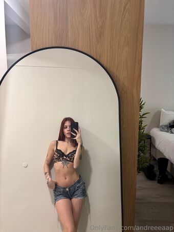 andreeeaap Голе фотографије OnlyFans 24