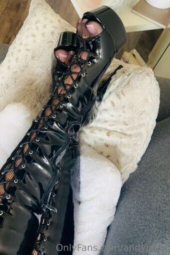 Andy Jaide Голе фотографије OnlyFans 22