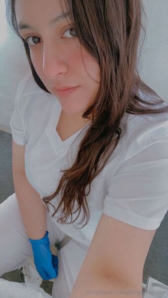 angierousse Голе фотографије OnlyFans 16
