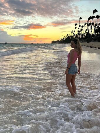 Anna-Carina Woitschack