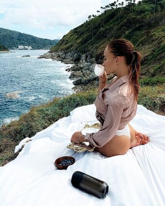 Anna Keßler Голе фотографије OnlyFans 14