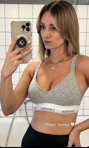 Anna Rossow