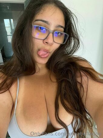 Annabella Ivy Голе фотографије OnlyFans 34