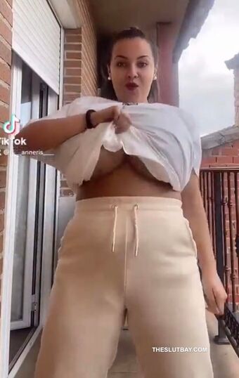 Anneris Голе фотографије OnlyFans 41