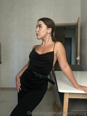 anneterra Голе фотографије OnlyFans 5