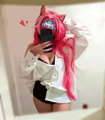 Anyacchi Голе фотографије OnlyFans 34