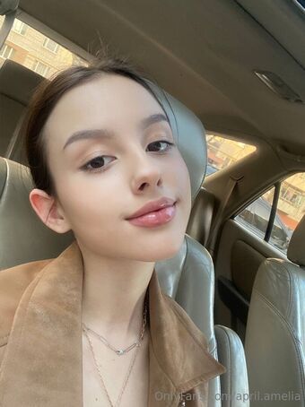 april.amelia Голе фотографије OnlyFans 2