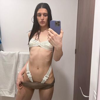 arca1000000 Голе фотографије OnlyFans 18