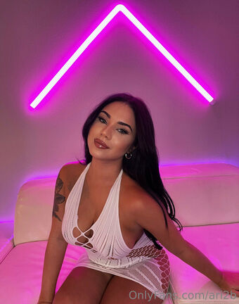 Ari2b Голе фотографије OnlyFans 41