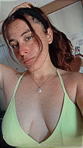aria_redhead Голе фотографије OnlyFans 15