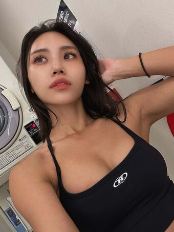 Armpit-fetish