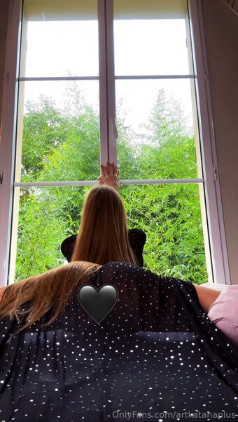 artkatanaplus Голе фотографије OnlyFans 9