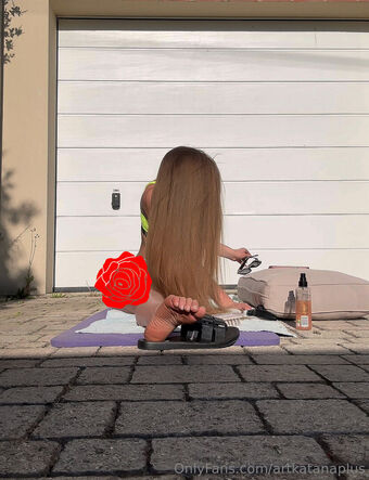 artkatanaplus Голе фотографије OnlyFans 16